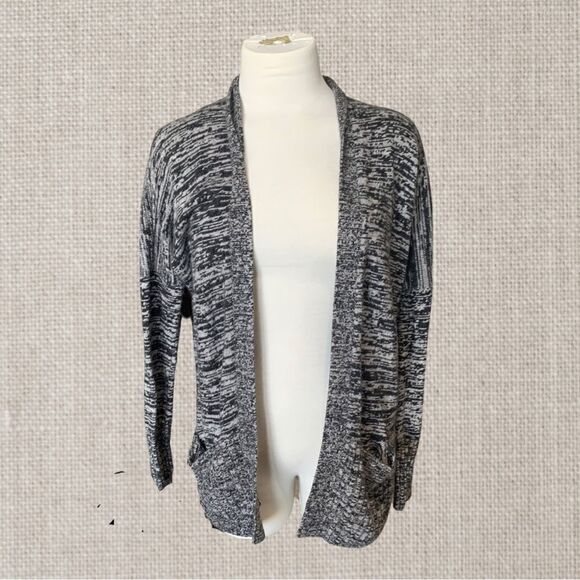 𝅺ARITZIA Talula Openfront Cashmere Blend Cardigan - Picture 1 of 6